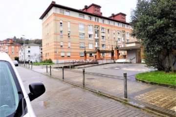 Foto 4 de Garaje de raya para un coche.