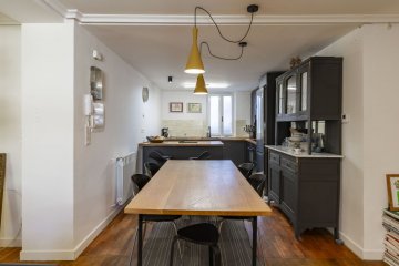 Foto 6 de Piso grande en primera zona de Gros