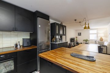 Foto 11 de Piso grande en primera zona de Gros