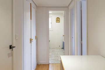 Foto 22 de Piso grande en primera zona de Gros