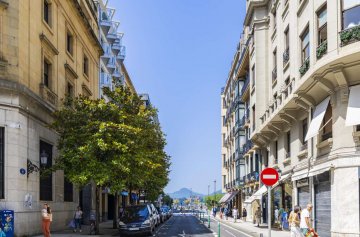 Foto 40 de Gran piso con terraza y vistas al mar