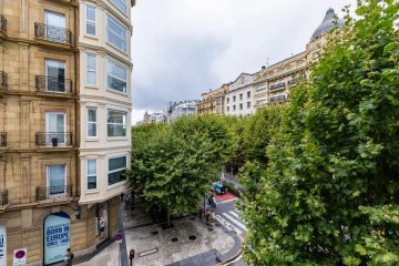 Foto 3 de Gran piso reformado en Avenida de la Libertad