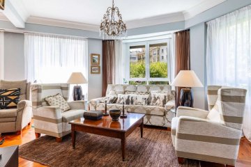 Foto 7 de Gran piso reformado en Avenida de la Libertad