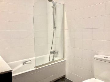 Foto 11 de Estupendo piso junto a Miraconcha Foto 11 de Estupendo piso junto a Miraconcha