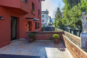 Foto 3 de Maravillosa villa en Ondarreta segregable.