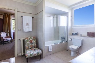 Foto 42 de Maravillosa villa en Ondarreta segregable.