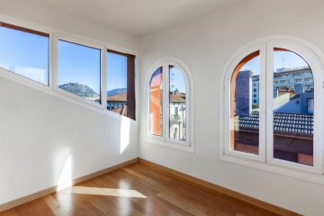 Foto 53 de Maravillosa villa en Ondarreta segregable.