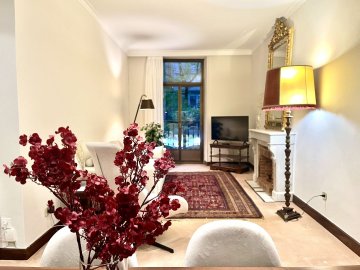 Foto 2 de Señorial piso exterior en alquiler en el centro de San Sebastián – Calle Garibai