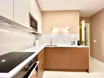 Foto 16 de Señorial piso exterior en alquiler en el centro de San Sebastián – Calle Garibai