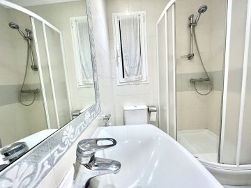 Foto 20 de Señorial piso exterior en alquiler en el centro de San Sebastián – Calle Garibai