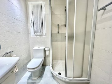 Foto 21 de Señorial piso exterior en alquiler en el centro de San Sebastián – Calle Garibai