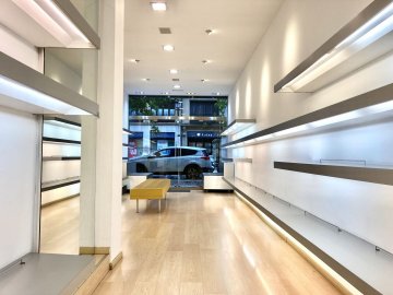 Foto 4 de Local muy comercial