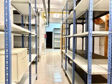 Foto 13 de Local muy comercial