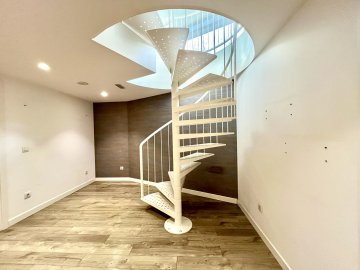 Foto 11 de Bonito local en Paseo de los fueros Foto 11 de Bonito local en Paseo de los fueros