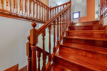 Foto 39 de Villa adosada de esquina con jardín y garaje en Egia