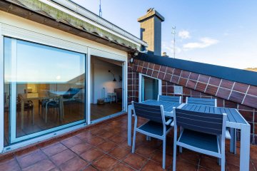 Foto 32 de Maravilloso piso con terraza y vistas al mar Foto 32 de Maravilloso piso con terraza y vistas al mar