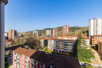 Foto 19 de Buen piso en Bidebieta