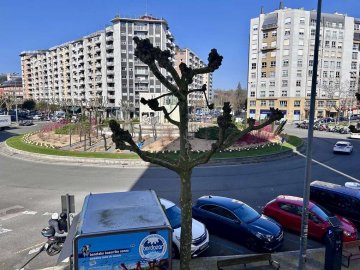 Foto 20 de Muy buena oficina de esquina en Amara Foto 20 de Muy buena oficina de esquina en Amara