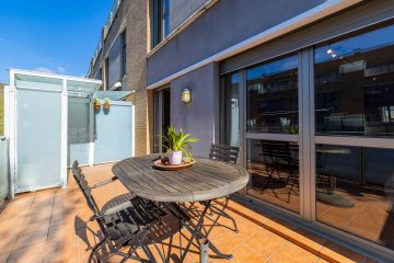 Foto 2 de Buen duplex con terraza Foto 2 de Buen duplex con terraza