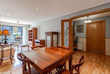 Foto 3 de Buen duplex con terraza Foto 3 de Buen duplex con terraza