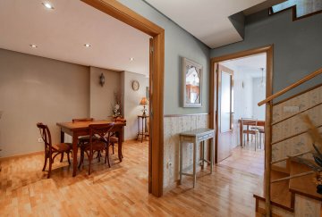 Foto 8 de Buen duplex con terraza Foto 8 de Buen duplex con terraza