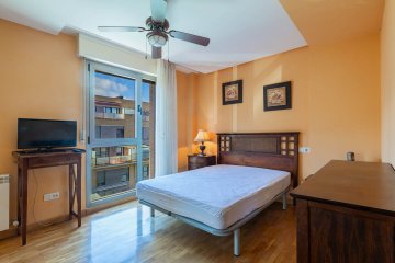 Foto 16 de Buen duplex con terraza Foto 16 de Buen duplex con terraza