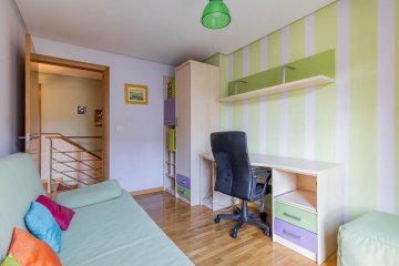 Foto 28 de Buen duplex con terraza Foto 28 de Buen duplex con terraza