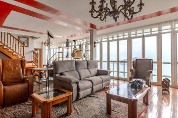 Foto 7 de Maravilloso piso duplex con vistas totales a la bahía
