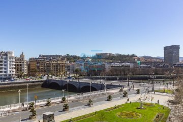 Foto 13 de Centro. Edificio Mª Cristina