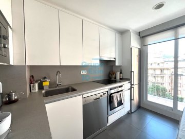 Foto 13 de Antiguo. Con terraza. Todo exterior. Garaje cerrado Foto 13 de Antiguo. Con terraza. Todo exterior. Garaje cerrado