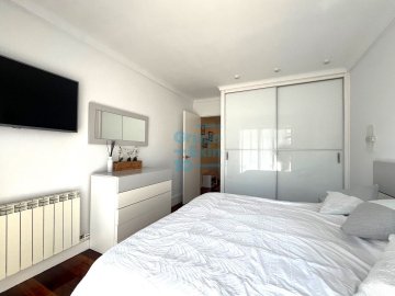 Foto 16 de Antiguo. Con terraza. Todo exterior. Garaje cerrado Foto 16 de Antiguo. Con terraza. Todo exterior. Garaje cerrado