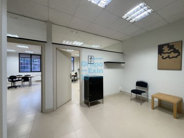 Foto 2 de Oficina, Portuetxe