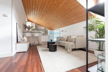 Foto 5 de Gros. Primera zona. Foto 5 de Gros. Primera zona.