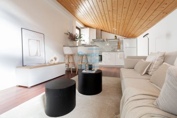 Foto 7 de Gros. Primera zona. Foto 7 de Gros. Primera zona.