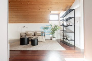 Foto 8 de Gros. Primera zona. Foto 8 de Gros. Primera zona.