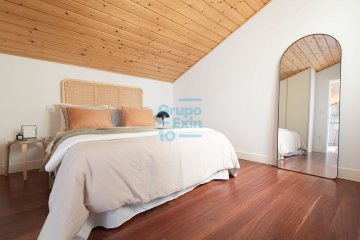 Foto 15 de Gros. Primera zona. Foto 15 de Gros. Primera zona.