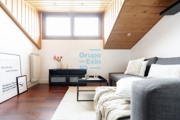 Foto 22 de Gros. Primera zona. Foto 22 de Gros. Primera zona.