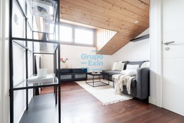 Foto 23 de Gros. Primera zona. Foto 23 de Gros. Primera zona.