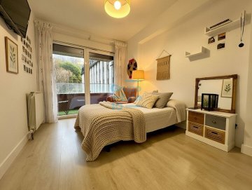 Foto 5 de AMARA. CARLOS I. No variante.