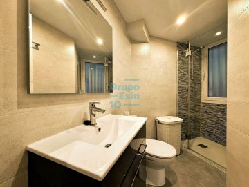 Foto 9 de AMARA. CARLOS I. No variante.