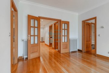 Foto 8 de CENTRO. Avenida de la Libertad.