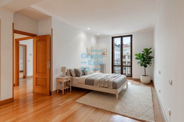 Foto 10 de CENTRO. Avenida de la Libertad.