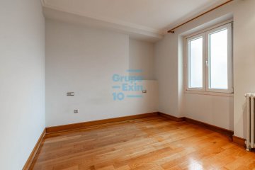 Foto 14 de CENTRO. Avenida de la Libertad.