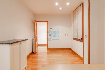 Foto 24 de CENTRO. Avenida de la Libertad.