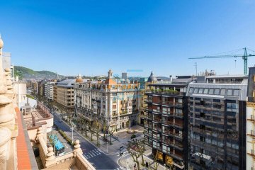 Foto 36 de CENTRO. Avenida de la Libertad.