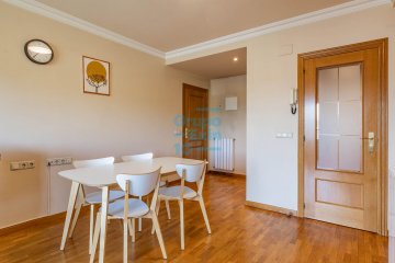 Foto 8 de AMARA. Mendigain. Precioso piso en edificio reciente, totalmente exterior y con bonitas vistas despejadas.