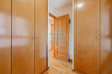 Foto 17 de AMARA. Mendigain. Precioso piso en edificio reciente, totalmente exterior y con bonitas vistas despejadas.