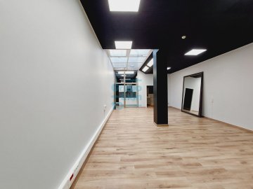 Foto 15 de Oficina moderna en el barrio del Antiguo, junto al antiguo hotel Costa Vasca - Posibilidad de alquiler o venta