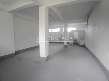 Foto 3 de Local en Rodil, próximo a gros, diáfano