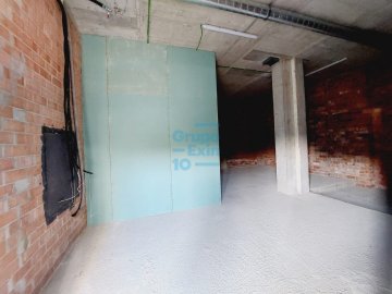 Foto 7 de Local de obra nueva en Txomin con salida de humos